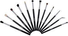 Carica l'immagine nel visualizzatore di Gallery, Set di pennelli per trucco occhi d’ Impora London. Include: per...