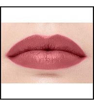 Carica l'immagine nel visualizzatore di Gallery, Max Factor Rossetto Matte Colour Elixir Velvet, Formula Idratante e 05 Nude - Ilgrandebazar
