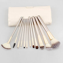 Carica l'immagine nel visualizzatore di Gallery, LZYMSZ 12pcs Pennelli trucco professionale Set Kit essenziale Item 5 - Ilgrandebazar