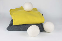 Carica l&#39;immagine nel visualizzatore di Gallery, 8-Natur, set di palline per asciugatrice XXL in confezione 8-9 cm, Bianco - Ilgrandebazar