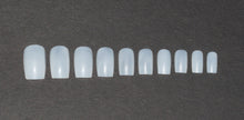 Carica l'immagine nel visualizzatore di Gallery, 600 Pezzi Quadrato Unghie 10 Misure - Corto / Medio Short/Medium, Opaque - Ilgrandebazar