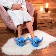 Carica l'immagine nel visualizzatore di Gallery, Disney Pantofole Donna - Ciabatte Con Pelo Baby Yoda Stitch Ih Oh 35-41 - Ciabatte Pelose Donna Calde Gadget (Blu Stitch, 38-39 EU)