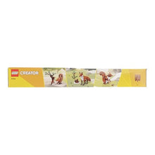 Carica l&#39;immagine nel visualizzatore di Gallery, LEGO Creator 3 in 1 Animali della Foresta: Volpe Rossa Giocattolo, Giochi per Bambini e Bambine da 9 Anni in su, Modelli Trasformabili in Gufo e Scoiattolo Snodabili, Idea Regalo Divertente 31154