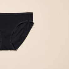 Carica l'immagine nel visualizzatore di Gallery, Amazon Essentials Slip Bikini in Cotone (Disponibile in Taglie Forti) Donna, Pacco da 10, Nero, 46