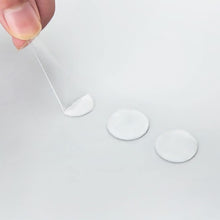 Carica l'immagine nel visualizzatore di Gallery, 350 Pezzi Nastro Biadesivo Trasparente Rotondo Puntini Biadesivi Adesivo Rimovibile Nastro Multiuso Senza Tracce per Decorazioni per Feste, Arte Fai da Te, Decorazione Domestica(10mm)