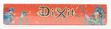 Carica l'immagine nel visualizzatore di Gallery, Asmodee: Dixit Odyssey, Gioco da Tavolo di Immaginazione e Fantasia, 3-12 Giocatori, 8+ Anni, Edizione in Italiano