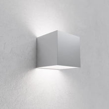 Carica l&#39;immagine nel visualizzatore di Gallery, Applique Cubo a LED IP65 per interno/esterno 12W Regolabile 1000lumen Moderno Alluminio (Bianco, Luce Fredda 6000K)