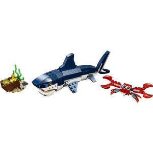 LEGO Creator Creature degli Abissi, Set 3 in 1 con Animali Giocattolo Marini da Costruire come Squalo, Calamaro, Granchio e Rana Pescatrice, Giochi per Bambini e Bambine da 7 Anni, Idee Regalo 31088