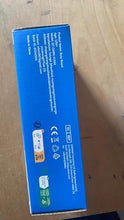 Carica l'immagine nel visualizzatore di Gallery, Pmgud Busy Board Montessori Activity Board a Partire da 1 Anno Giocattolo Montessori in Legno con 8 interruttori, 15 luci a LED, 6 musiche per Neonati e Bambini Piccoli Educazione sensoriale