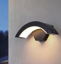Carica l'immagine nel visualizzatore di Gallery, Applique da Parete Esterno/Interno LED, Applique Esterno Metallo 24W, IP54 Lampada da parete impermeabile adatta per vil