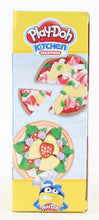 Carica l&#39;immagine nel visualizzatore di Gallery, Play-Doh Kitchen Creations - La Pizzeria, playset con 6 vasetti di Pasta modellabile e 8 Accessori