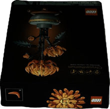 Carica l&#39;immagine nel visualizzatore di Gallery, LEGO Icons Crisantemo, Fiore Finto da Costruire, Decorazione Floreale Artificiale per Casa, Hobby Creativo per Adulti, Regalo di Compleanno per Donna, Uomo, Lei o Lui dalla Botanical Collection 10368