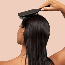 Carica l'immagine nel visualizzatore di Gallery, vinsk® Paddle Brush | Spazzola per capelli senza tirare | Spazzola a pale per uno styling efficace + massima circolazione | Spazzola districante bagnata per capelli di donne e uomini