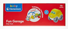 Carica l&#39;immagine nel visualizzatore di Gallery, Baby Clementoni - Fun Garage Baby Track, Box e Pista Macchinine per Bambini 18+ Mesi, con 1 Macchinina, Gioco Prima Infanzia Made in Italy, Linea Play For Future, Stimola Manualità e Curiosità, 17404