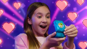 Bitzee, Versione Magicals, Cucciolo Digitale e Interattivo, Animale Elettronico Virtuale da Accudire e Crescere, Reagisce al Tuo Tocco, 20 Personaggi Collezionabili, Giochi per Bambini, 5+ Anni