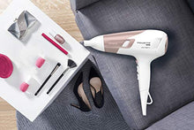 Carica l&#39;immagine nel visualizzatore di Gallery, Rowenta CV5830 Studio Dry Glow Asciugacapelli con Booster Ionico, Phon per Capelli 2100W, Tecnologia Effiwatts, Thermo Control, 1 Diffusore e 1 Concentratore, 6 Combinazioni di Velocità/Temperatura