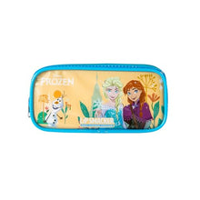 Carica l'immagine nel visualizzatore di Gallery, Lip Smacker Frozen Lip Gloss Set, Set di Trucchi Frozen per Bambina, con 4 Lucidalabbra Colorati e una Pochette Frozen della Collezione Winter Wonderland Celebration per un Look da Principessa Disney