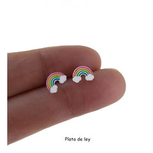 Carica l'immagine nel visualizzatore di Gallery, Minoplata - Orecchini per bambini in argento sterling, design arcobaleno, con chiusura per bambini, perfetti come regalo per ragazze per il compleanno, Argento sterling