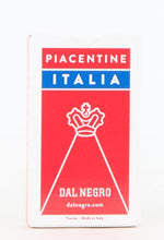 Carica l&#39;immagine nel visualizzatore di Gallery, Dal Negro - Mazzo di carte Piacentine Italia, composto da 40 carte in cartoncino, ideali per giocare a scopa e briscola.