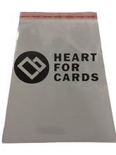 Carica l'immagine nel visualizzatore di Gallery, Ultra Pro Clear Regular Toploader 3" x 4" 25 Count per confezione (2 pezzi) + protezione per spedizione HEARTFORCARDS