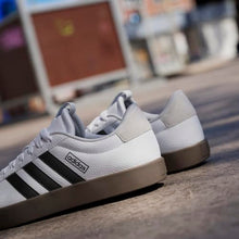 Carica l'immagine nel visualizzatore di Gallery, adidas Donna VL COURT 3.0 SHOES, Cloud white/core black/grey one, 38 EU