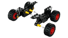 Carica l&#39;immagine nel visualizzatore di Gallery, LEGO - Jurassic World Centro di Soccorso dei Baby Dinosauri, Giocattolo per Bambini e Bambine da 4 Anni in su, Set con Mini Triceratopo, Anchilosauro e Velociraptor, Regalo Amanti degli Animali 76963