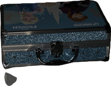 Carica l'immagine nel visualizzatore di Gallery, Lip Smacker Frozen Traincase, Valigetta Trucchi Frozen per Bambini, 40+ Pezzi Make-up per Viso, Labbra e Unghie con Accessori Beauty per Capelli e Trucco Inclusi