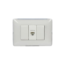 Carica l'immagine nel visualizzatore di Gallery, FANTON 23713-36 Presa dati RJ45 UTP 180° cat.6 crimpaggio senza utensile con adattatore per placche e supporti BTICINO L