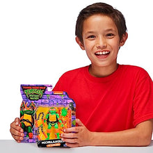 Carica l&#39;immagine nel visualizzatore di Gallery, Giochi Preziosi - Michelangelo Tartarughe Ninja Caos Mutante, Michelangelo in versione Action Figure Base Articolata da 12 cm, Personaggio con Armi da Combattimento, Per Bambini dai 4 anni