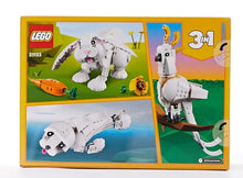 Carica l'immagine nel visualizzatore di Gallery, LEGO Creator Coniglio Bianco, Set di Costruzioni, Animali Giocattolo per Bambini da 8 Anni in su con Coniglietto, Foca e Pappagallo, Giochi 3 in 1 in Mattoncini 31133