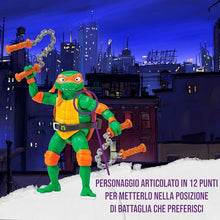 Carica l&#39;immagine nel visualizzatore di Gallery, Giochi Preziosi - Michelangelo Tartarughe Ninja Caos Mutante, Michelangelo in versione Action Figure Base Articolata da 12 cm, Personaggio con Armi da Combattimento, Per Bambini dai 4 anni