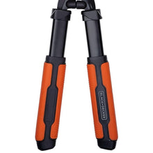 Carica l'immagine nel visualizzatore di Gallery, BLACK+DECKER - Cesoie per siepi 53 cm con lame in acciaio ondulato Tampone antiurto