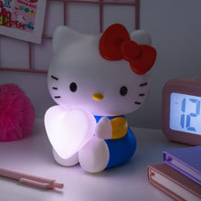 Carica l'immagine nel visualizzatore di Gallery, Lampada a forma di cuore 3D Hello Kitty - Lampada Personaggio Sanrio Licenza Ufficiale, per Decorazione Comodino o Menso