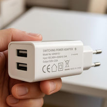 Carica l'immagine nel visualizzatore di Gallery, Caricatore USB da Muro 2 Porte 5V/2A | Presa Europea