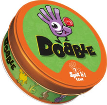 Carica l'immagine nel visualizzatore di Gallery, Asmodee: Dobble Kids, Gioco da Tavolo per Tutta la Famiglia, 2-5 Giocatori, 4+ Anni, Edizione in Italiano