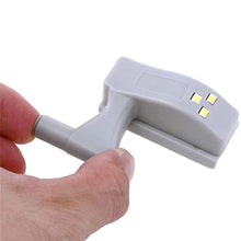 Carica l'immagine nel visualizzatore di Gallery, POFET, set di 10 luci LED a cerniera con sensore per armadio, batteria alimentata, sensore di illuminazione con spegnime