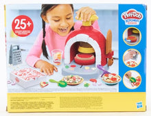 Carica l&#39;immagine nel visualizzatore di Gallery, Play-Doh Kitchen Creations - La Pizzeria, playset con 6 vasetti di Pasta modellabile e 8 Accessori