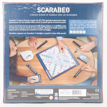 Carica l'immagine nel visualizzatore di Gallery, Spin Master Editrice Giochi, Scarabeo Classico, Edizione 2023, Giochi da Tavolo, Giochi di Società da Giocare in Famiglia e tra Amici, Adatto per Adulti e Bambini, da 2 a 4 Giocatori, 8+ Anni