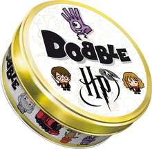 Carica l&#39;immagine nel visualizzatore di Gallery, Asmodee - Dobble: Harry Potter - Gioco da Tavolo per Tutta la Famiglia, 5 Party Game per 2-8 Giocatori, 6+ Anni, Edizione in Italiano