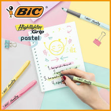 Carica l'immagine nel visualizzatore di Gallery, BIC Intensity, Highlighter Grip, Evidenziatori Pastello Colorati, Tecnologia Anti-Essicazione e Punta a Scalpello, 4 Unità, Cancelleria Scuola