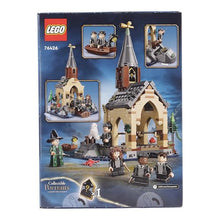 Carica l&#39;immagine nel visualizzatore di Gallery, LEGO Harry Potter La Rimessa per le Barche del Castello di Hogwarts, Gioco per Bambini e Bambine da 8 Anni in su con 2 Barche Giocattolo, Rimessa da Costruire e 5 Minifigure, Idea Regalo 76426