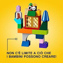 Carica l&#39;immagine nel visualizzatore di Gallery, LEGO Classic Scatola Mattoncini Creativi Grande, Set per Costruire Macchina Fotografica, Vespa e Ruspa Giocattolo, Giochi per Bambini e Bambine da 4 Anni, Contenitore Idee Creative, Idea Regalo 10698