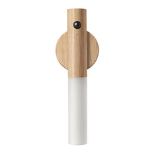 Carica l'immagine nel visualizzatore di Gallery, Luci notturne con sensore di movimento, sensore magnetico per corridoio, applique da parete in legno, luce LED portatile