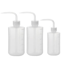 Carica l'immagine nel visualizzatore di Gallery, LATRAT Set di 3 annaffiatoi in plastica, bottiglie di sicurezza per la pulizia delle bottiglie trasparenti per il giardi