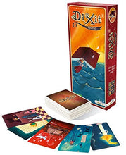 Carica l'immagine nel visualizzatore di Gallery, Asmodee – Dixit: Quest - Espansione Gioco da Tavolo, Edizione in Italiano, 8-99 anni