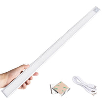 Carica l'immagine nel visualizzatore di Gallery, GRIFEMA GD1001-60 Luce Armadio 115LED con Sensore di Movimento, Luci Notturne Wireless Ricarica USB, Barra Lampada Guardaroba, Senza Fili Luci Scale Emergenza, per Armadio Bar Corridoio Garage (60CM)