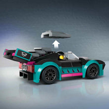 Carica l&#39;immagine nel visualizzatore di Gallery, LEGO City Auto da Corsa e Trasportatore, Macchina e Camion Giocattolo per Bambini e Bambine da 6 Anni, Veicolo da Costruire con Rampa Funzionante, Minifigure del Pilota e del Camionista 60406