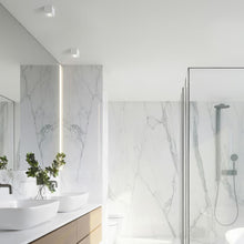 Carica l'immagine nel visualizzatore di Gallery, EDO Faretto da Soffitto Bianco GU10 80x80x95mm Quadrato LARKS - Plafoniera da Superficie Orientabili Moderna Spot Allumi