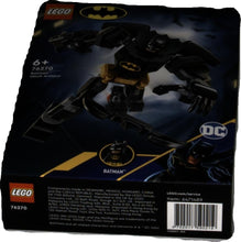 Carica l&#39;immagine nel visualizzatore di Gallery, LEGO DC Armatura Mech di Batman, Action Figure Giocattolo da Costruire, Robot Snodabile da Collezione con Minifigure e Batarang, Giochi Creativi per Bambini e Bambine da 6 Anni, Piccolo Regalo 76270