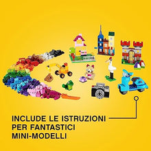 Carica l&#39;immagine nel visualizzatore di Gallery, LEGO Classic Scatola Mattoncini Creativi Grande, Set per Costruire Macchina Fotografica, Vespa e Ruspa Giocattolo, Giochi per Bambini e Bambine da 4 Anni, Contenitore Idee Creative, Idea Regalo 10698